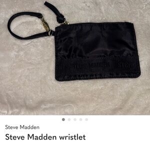 Steve Madden Black Wristlet Pouch